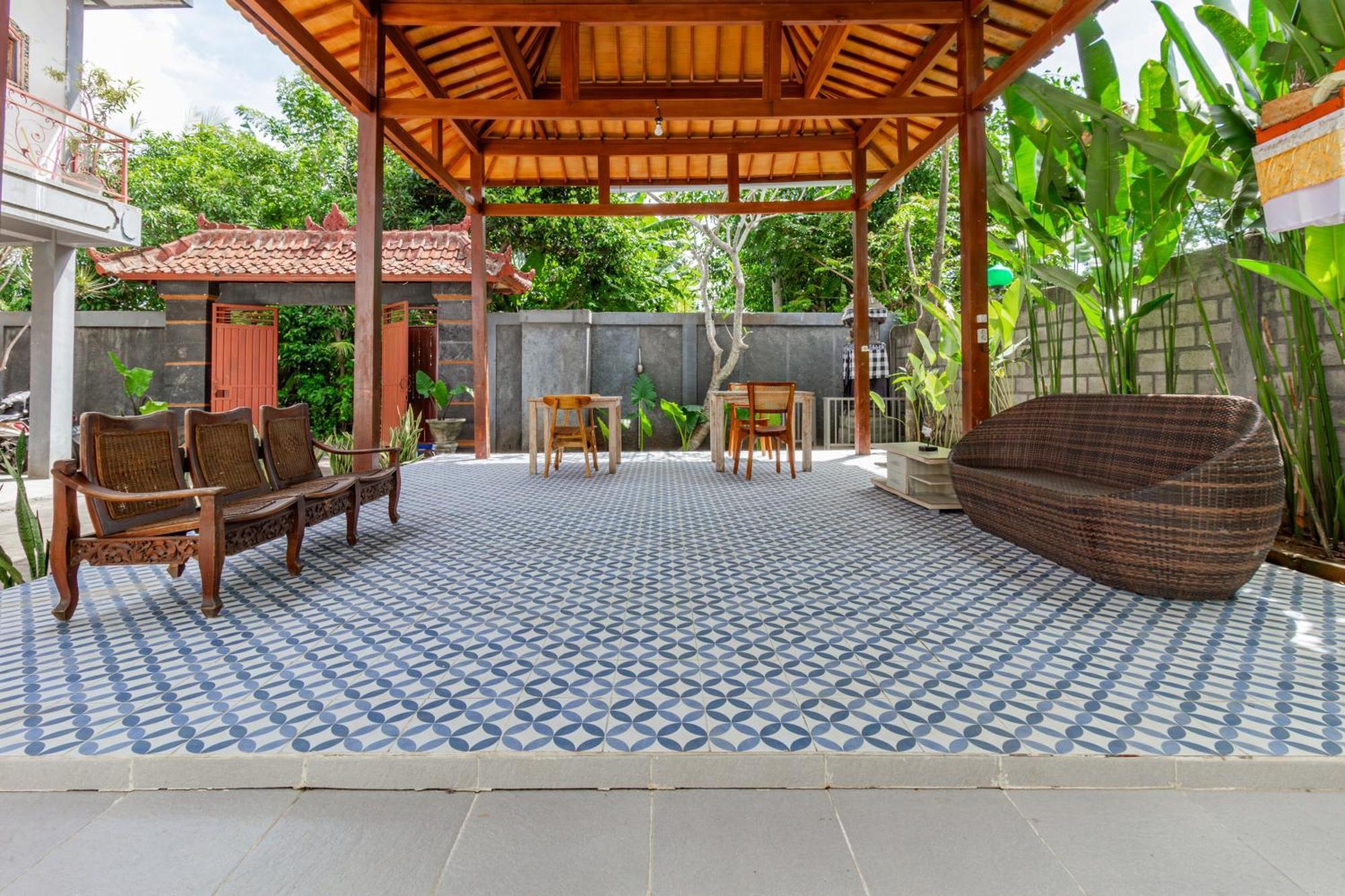 Capital O 93944 Geweka Homestay Jimbaran Dış mekan fotoğraf