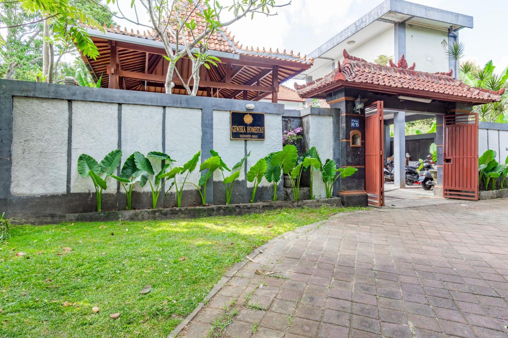 Capital O 93944 Geweka Homestay Jimbaran Dış mekan fotoğraf