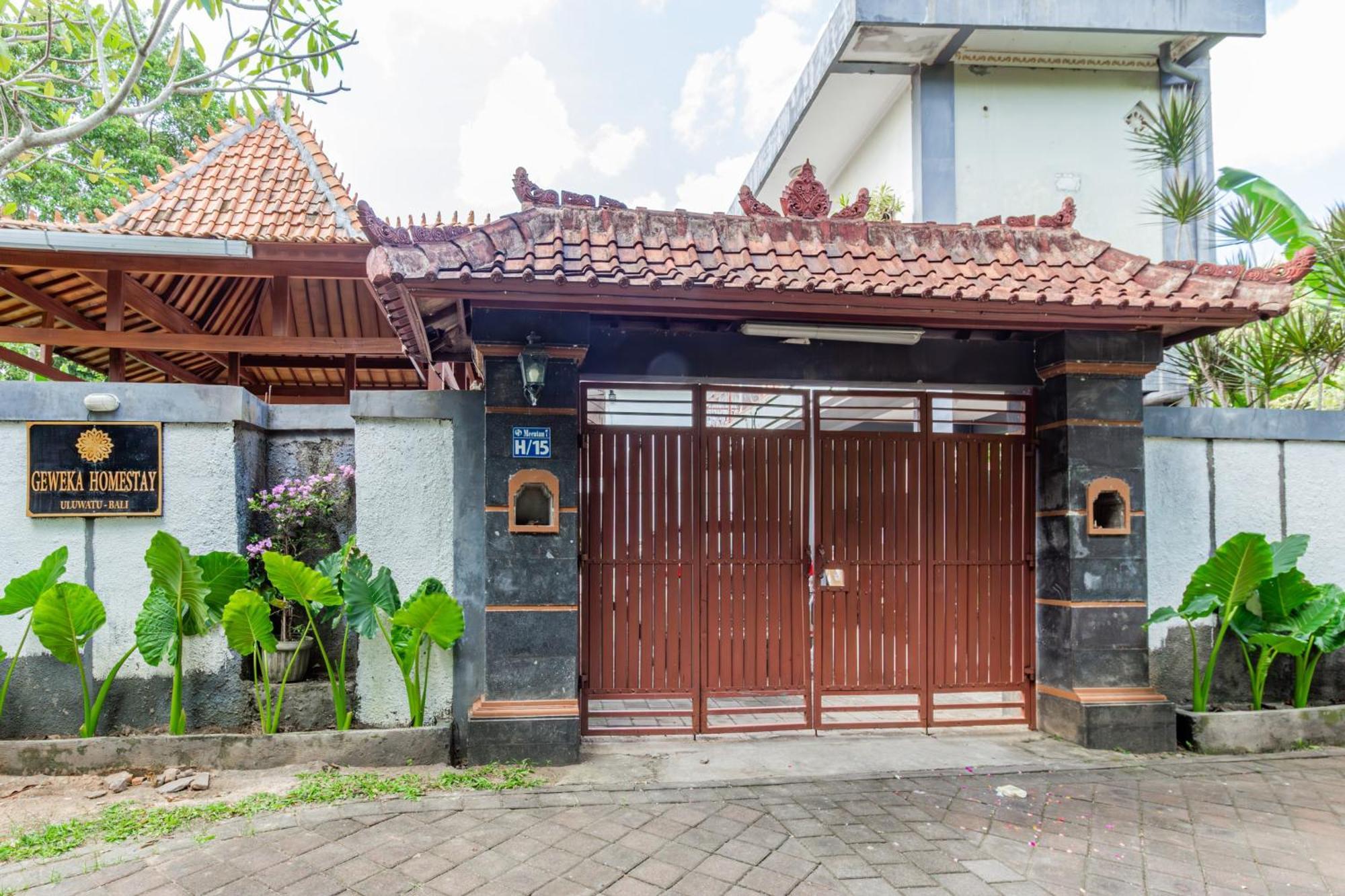 Capital O 93944 Geweka Homestay Jimbaran Dış mekan fotoğraf